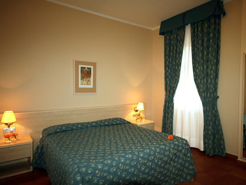 Caesar Отель 4*